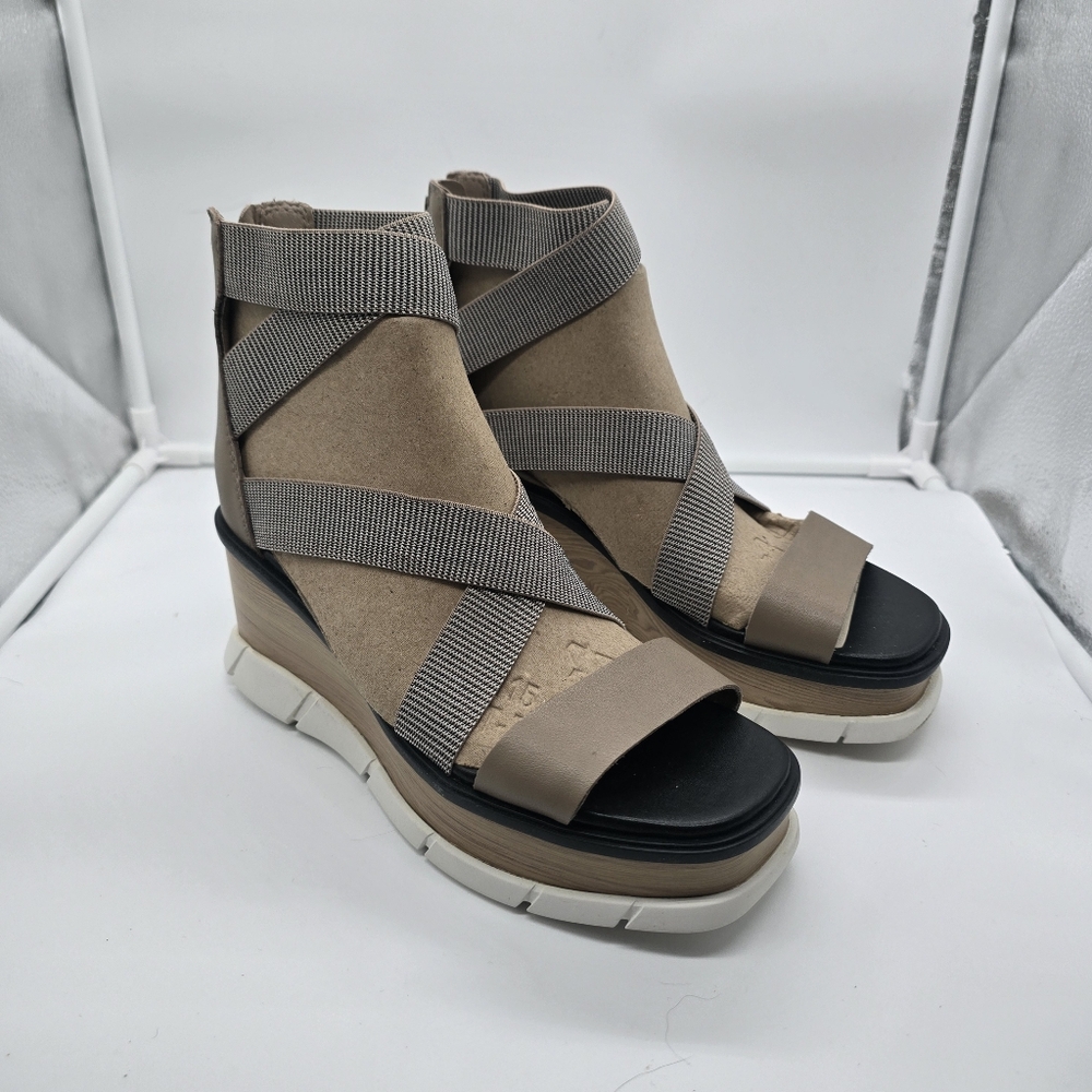 SOREL Womens Size 7 Joanie III Sport Strap Taupe White Wedge Leather Sandal